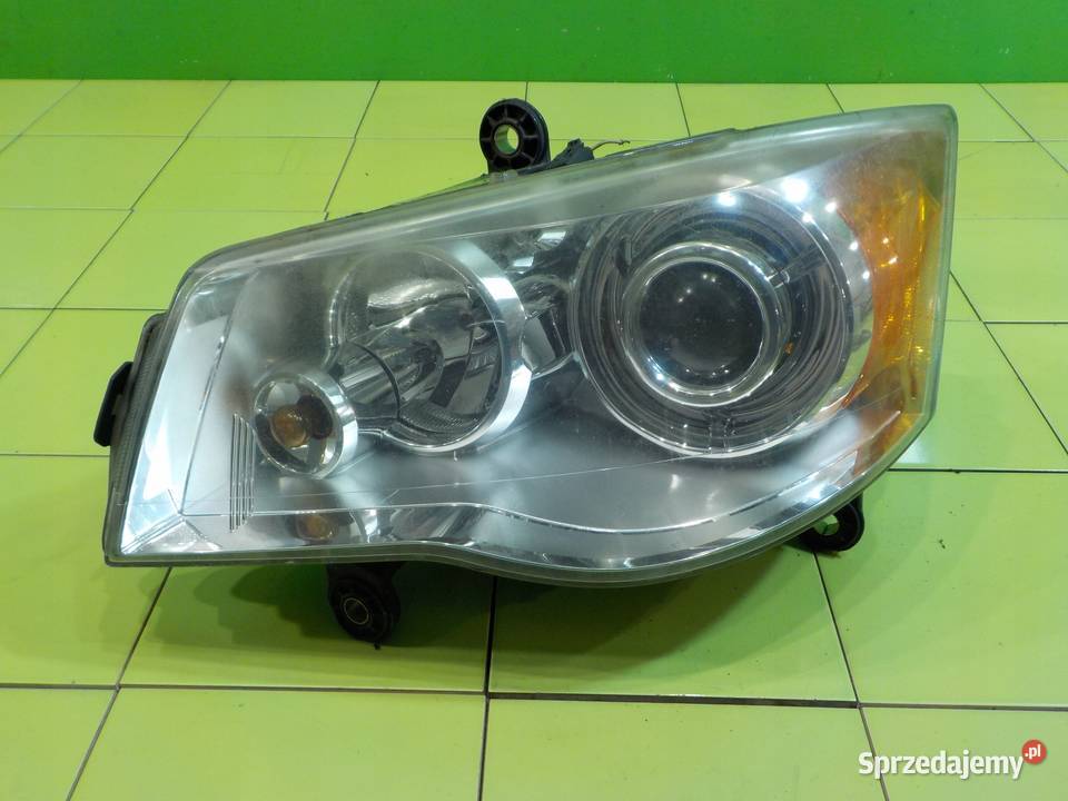 CHRYSLER GRAND VOYAGER V 10r 5D XENON lampa lewa