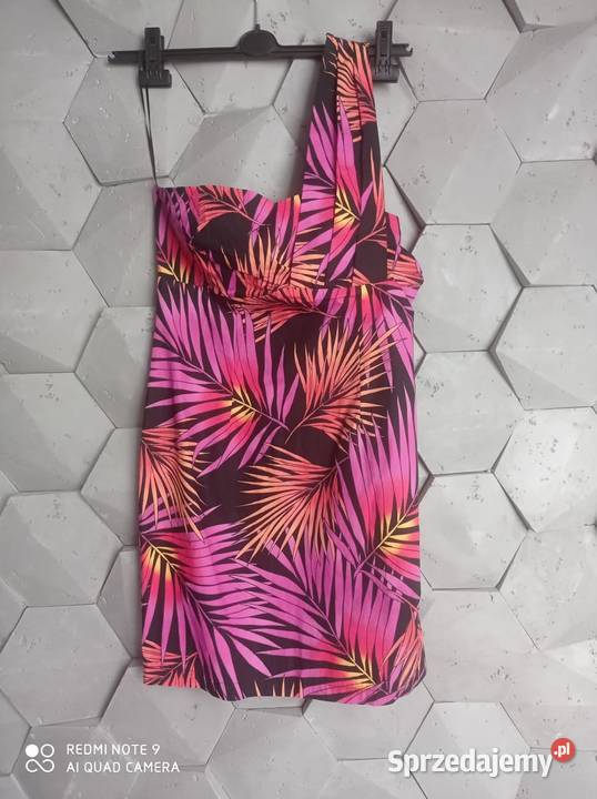 LOVE LABEL Damska dopasowana mini sukienka 38 M czarny Spódnice i sukienki Lubartów