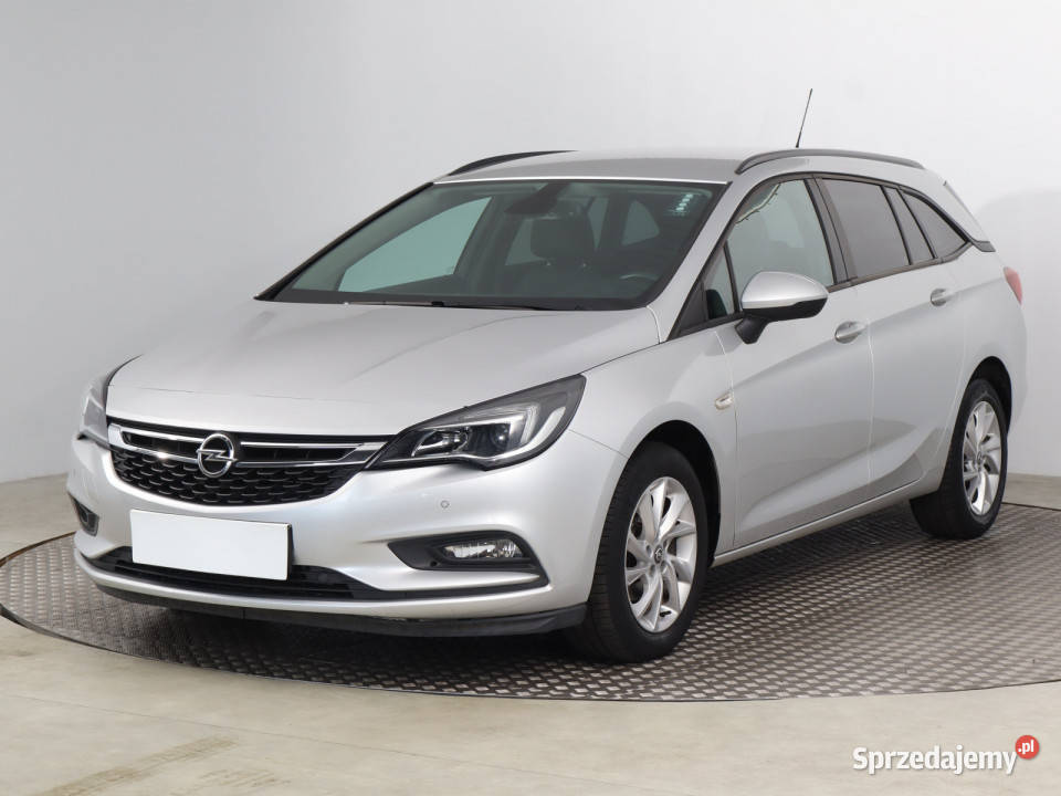Opel Astra 14 T Kombi Bielany Wrocławskie