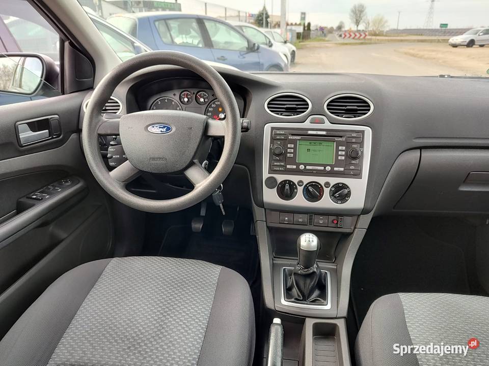 FORD FOCUS 20 BENZYNA Leszno