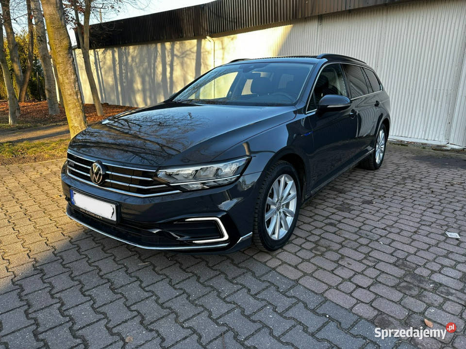 Volkswagen Passat GTE 14TSI 218 Hybryda Plugin aluminiowe felgi Passat