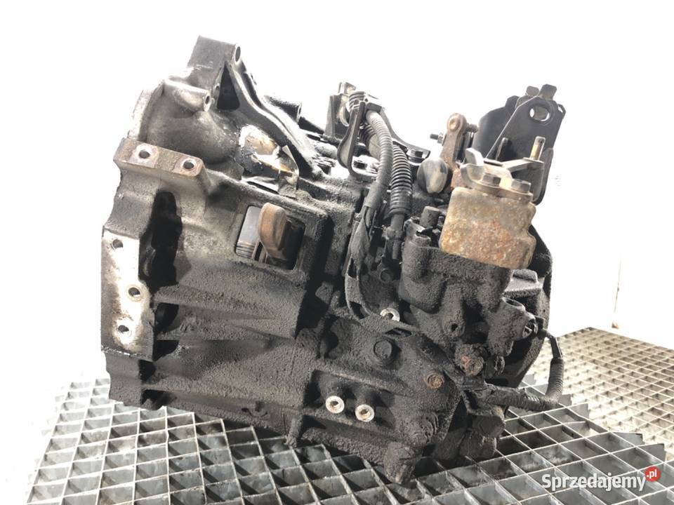 SKRZYNIA BIEGÓW TOYOTA COROLLA E13 22 136 0409