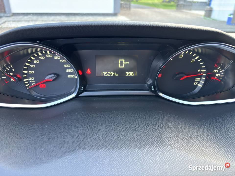 Peugeot 308 16 BleuHdi 2017r nieuszkodzony Małgów