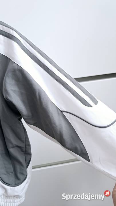 Kurtka wiatrówka adidas 128 Żnin sprzedam