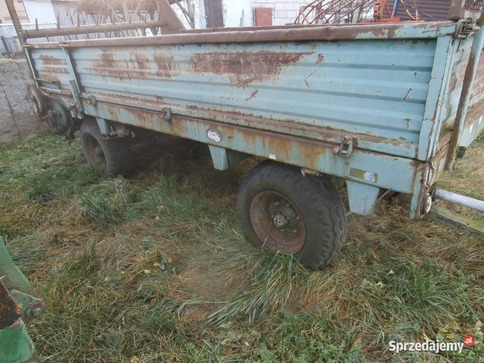 Sprzedam rozrzutnik przyczepa grabarka uszkodzony warmińsko-mazurskie Działdowo