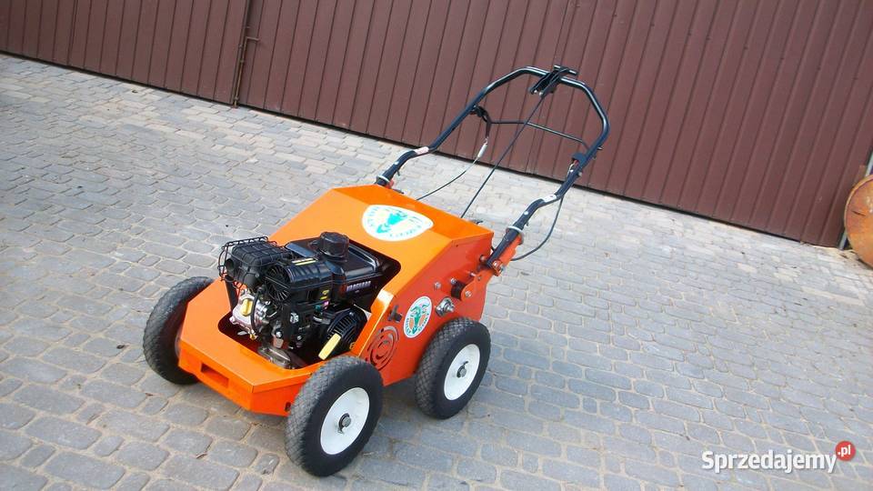 Aerator rurkowy Billy Goat wertykulator