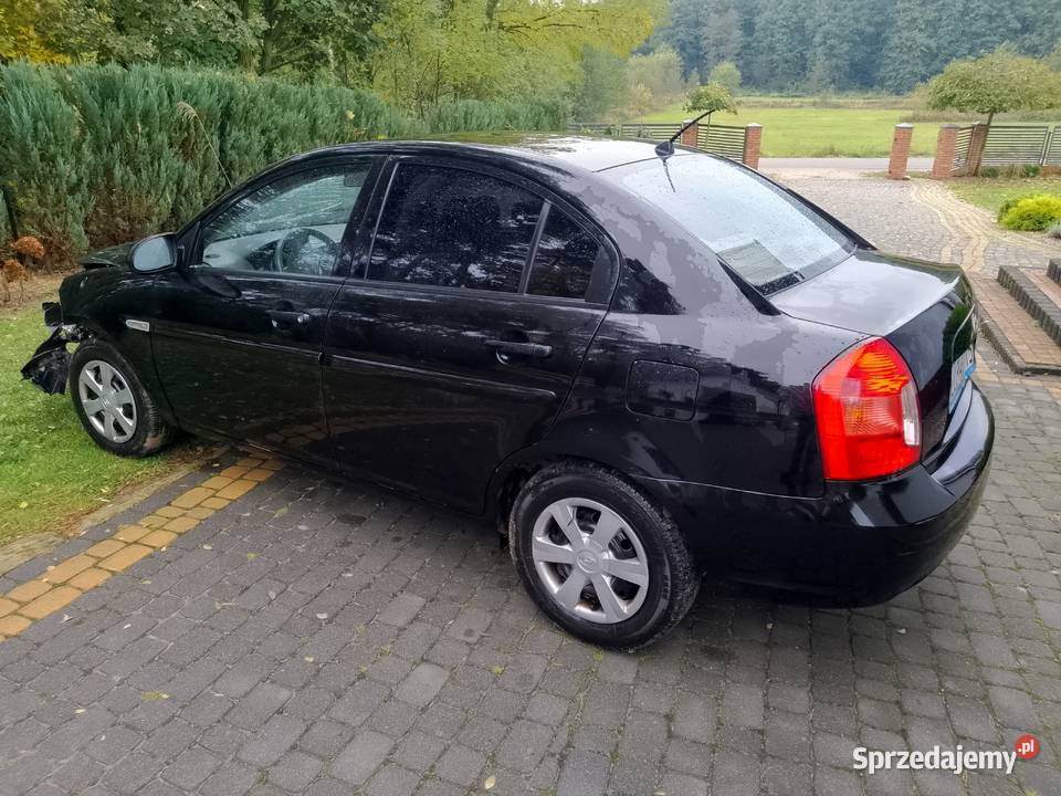 Sprzedam Hyundai accent 15 CRDi Serokomla