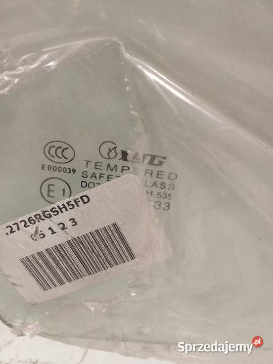 Szyba Drzwi Prawych Przednich Citroen C3 02