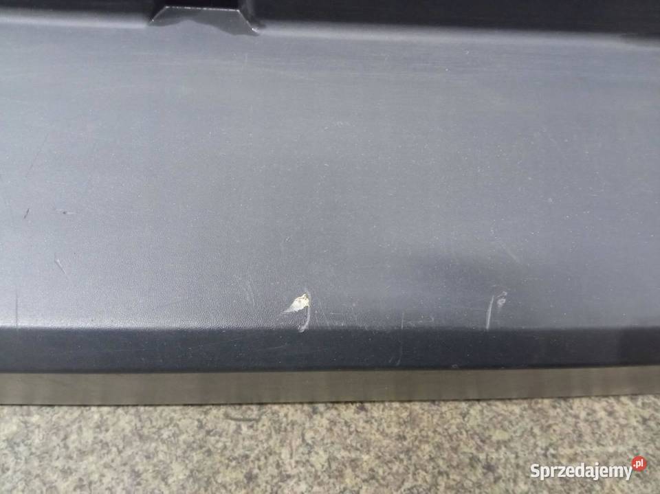 ZDERZAK TYŁ CZARNY Ford Transit Connect II