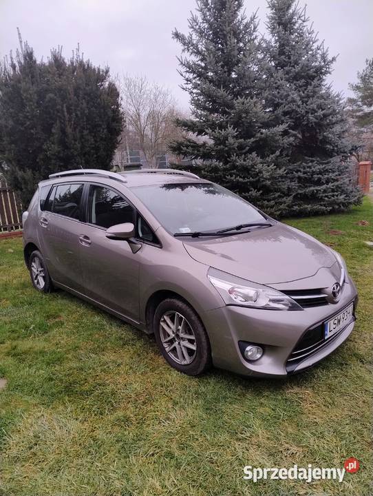 Toyota verso 18 Bystrzejowice Pierwsze