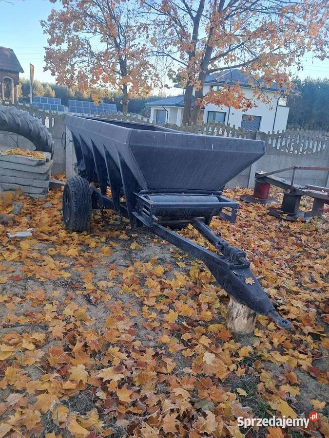 Wózek do wapna RCW nieuszkodzony Rozsiewacze nawozów Klonownica Mała