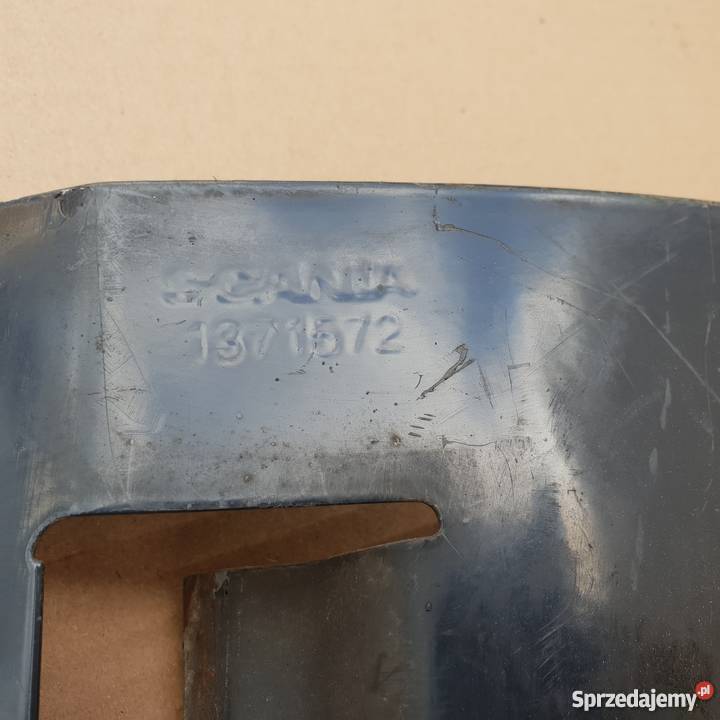SCANIA BLACHA UCHWYT BŁOTNIKA OSŁONA 1371512 Bieleń
