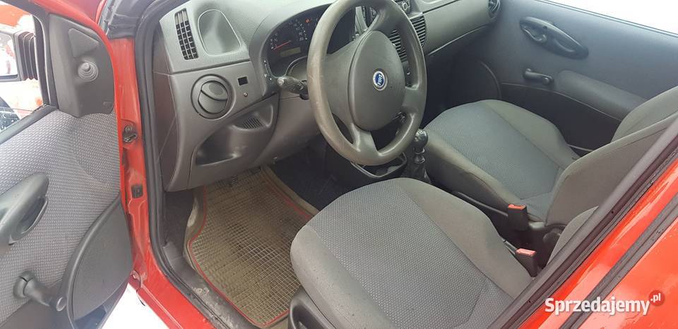 Fiat punto 12 benzyna 128 przebiegu 1KM Kielce