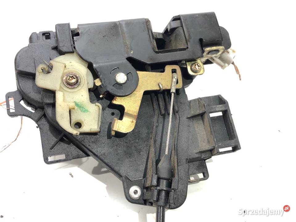 ZAMEK DRZWI PRAWY PRZÓD VW GOLF IV Hatchback