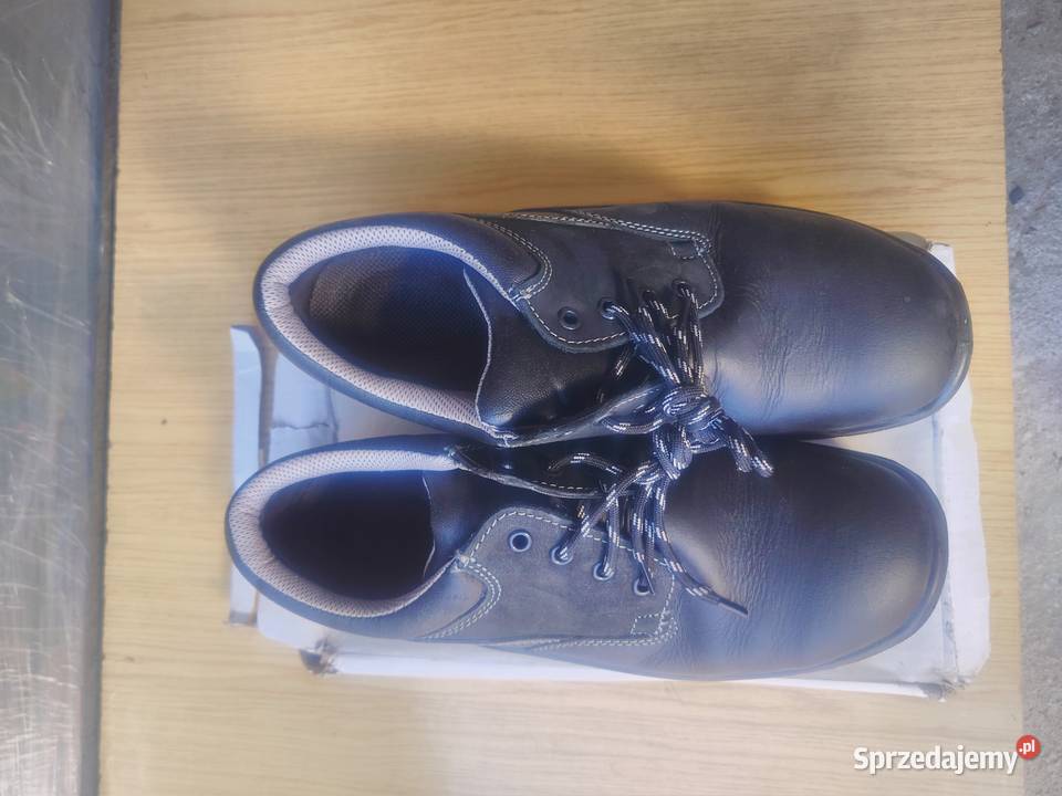Sprzedam nowe buty robocze z Niemiec rozmiar 44 Pustków-Osiedle