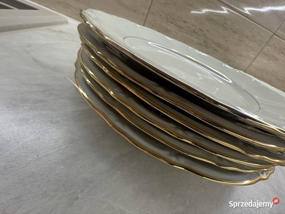 Elegancki serwis obiadowy Bavaria kolor ecru Antyki, Sztuka, Kolekcje Biłgoraj