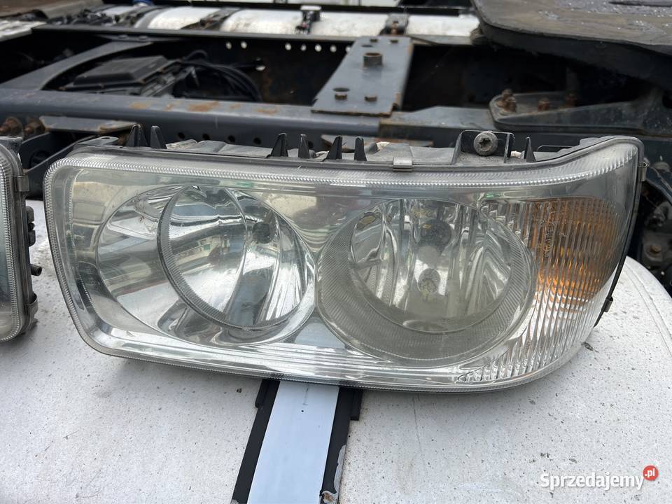 Reflektor Lampa DAF XF105 CF LF Miechów sprzedam