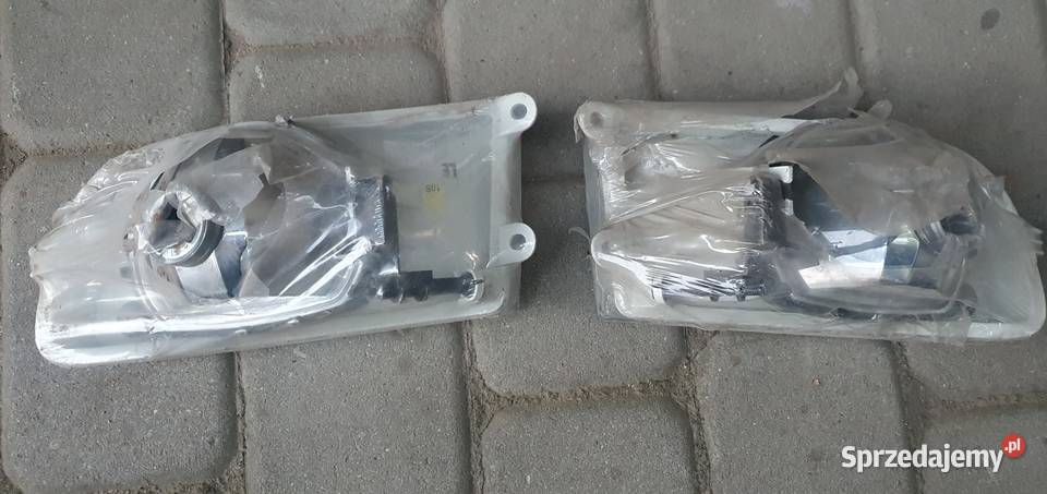 Skoda Octavia II 04r HALOGENY LAMPY Pobiedziska
