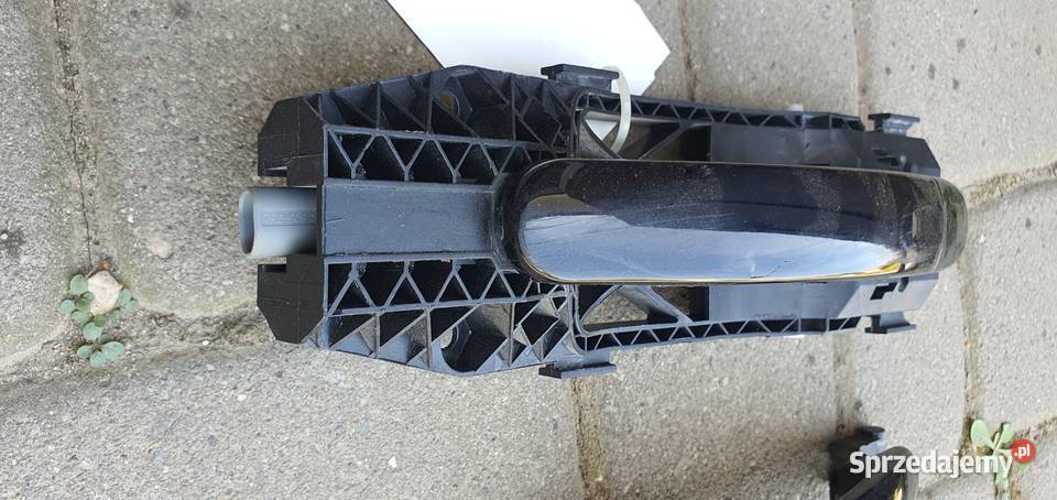 VW TIGUAN 2014r zaślepki dekle przednich lamp