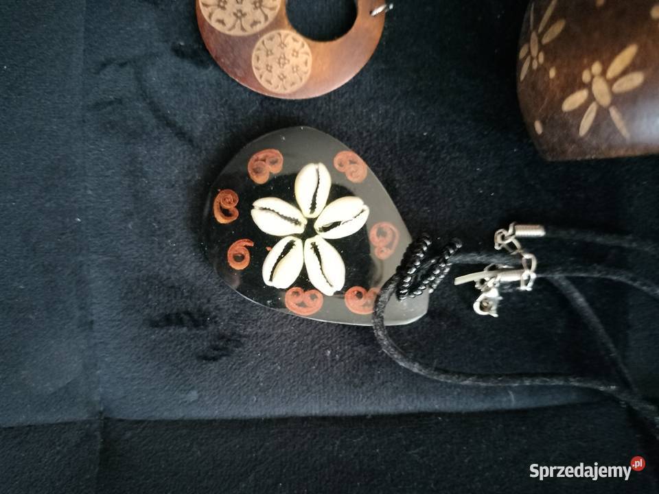 Bransoletki wisiorki zawieszki drewno szkło pel