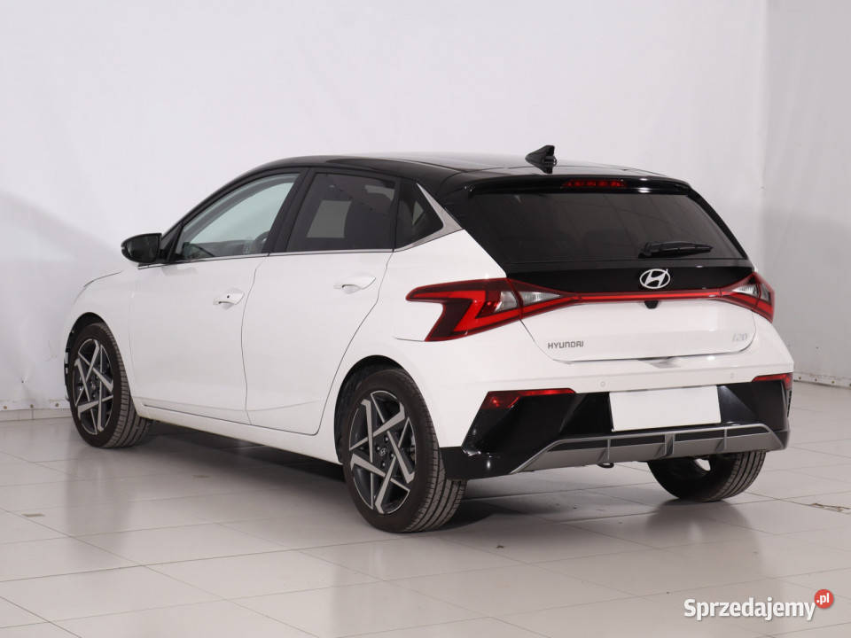 Hyundai i20 10 TGDI czujnik parkowania