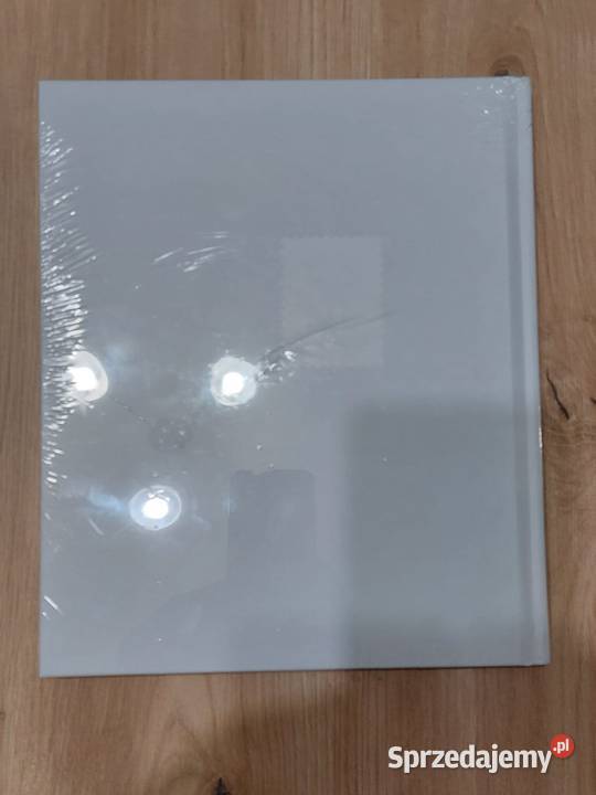 Księga Znaczków Pocztowych 2024 Konin