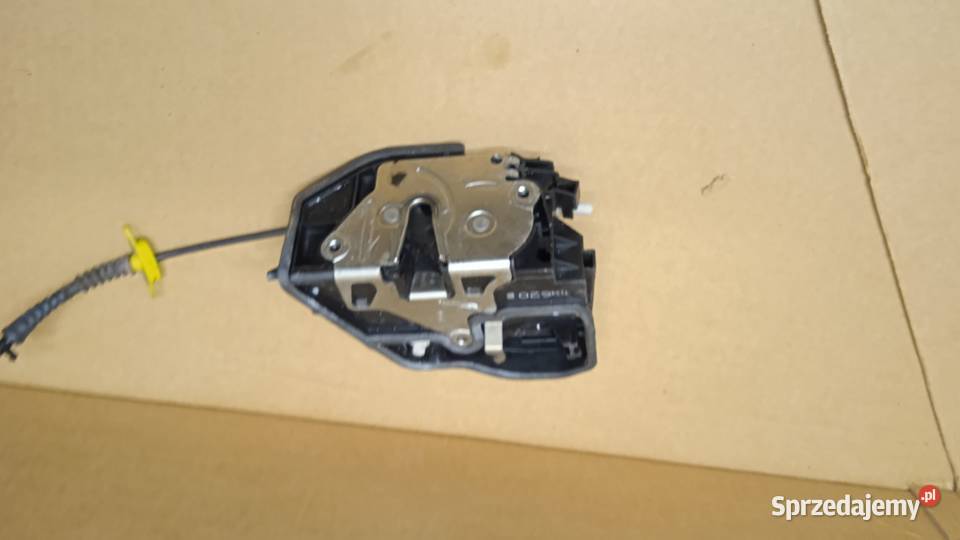BMW X3 E83 ZAMEK DRZWI PRZÓD PRAWY 7PIN Zbierkowo