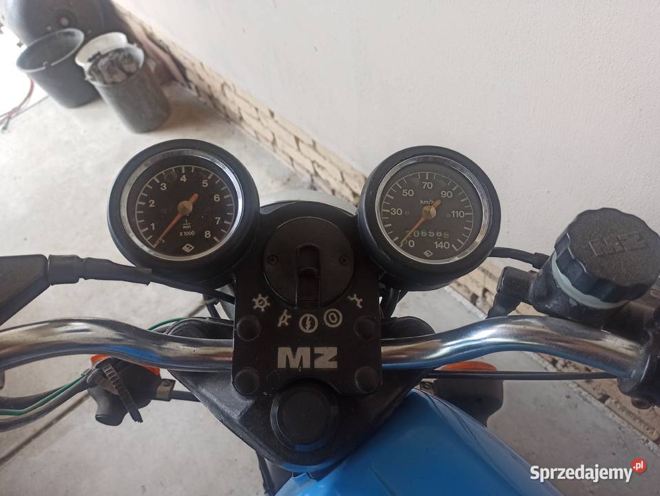 Motocykl MZ ETZ 250 Rok produkcji 1987 Dębowiec