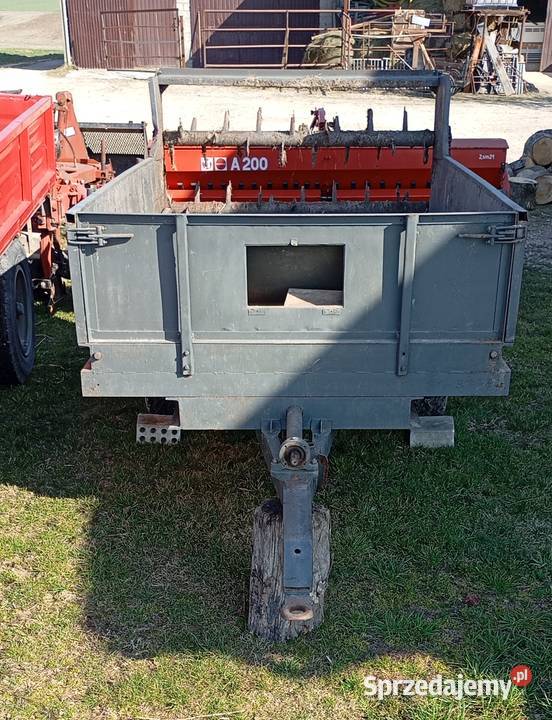 Rozrzutnik obornika przyczepaka Bodzentyn