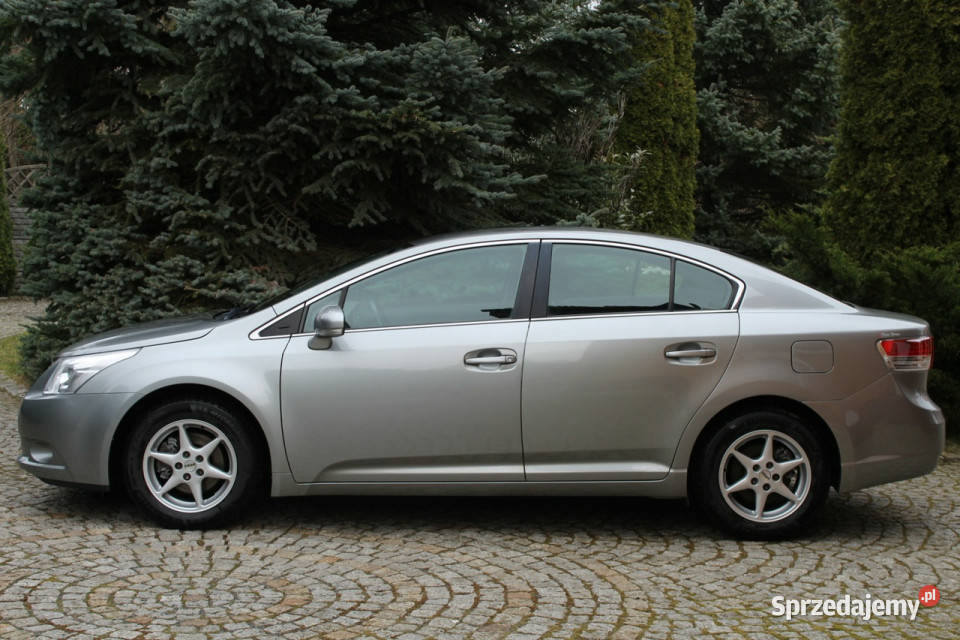 Toyota Avensis 147 Benzyna Przebieg 96 Sedan III Lubań sprzedam