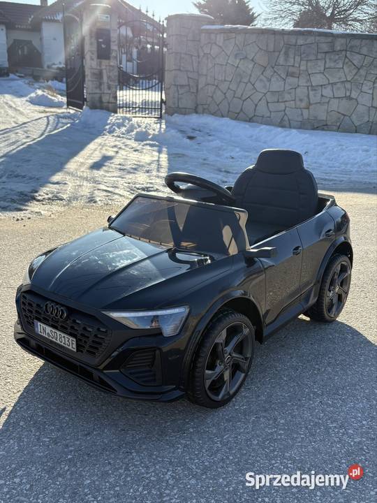 Auto na akumulator Audi SQ8 elektryczne nowe świętokrzyskie Grabownica sprzedam