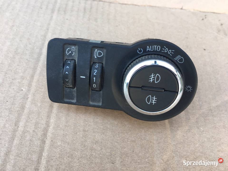 Włącznik świateł Opel insignia 13268694 Chojnice sprzedam