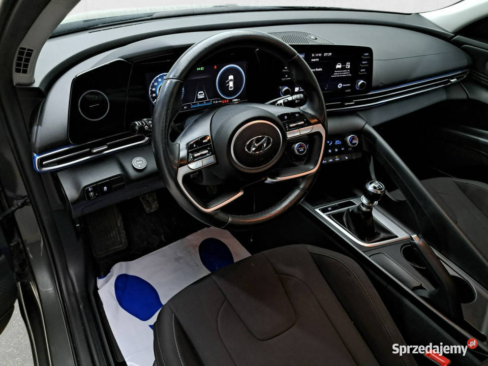 Hyundai Elantra VII 2021 Komorniki