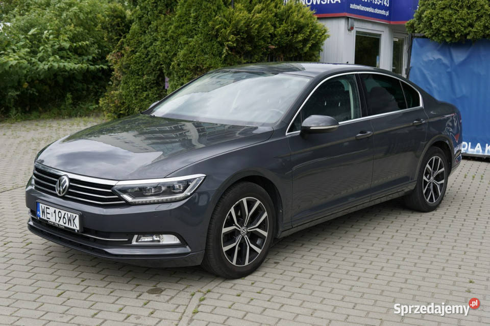 Volkswagen Passat salon Polska ładnie utrzymany 130000km Warszawa