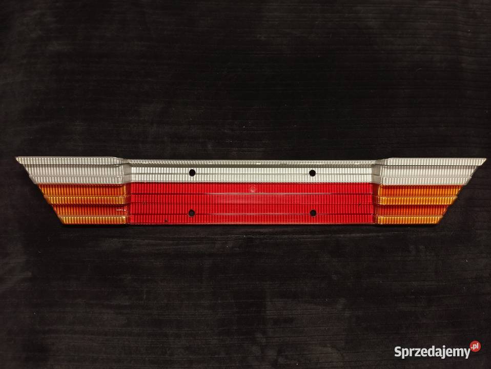 Mercedes W124 blenda tylnej klapy