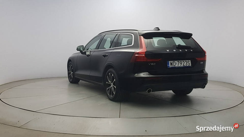 Volvo V60 B4 D Core Z Polskiego Salonu Faktura Warszawa