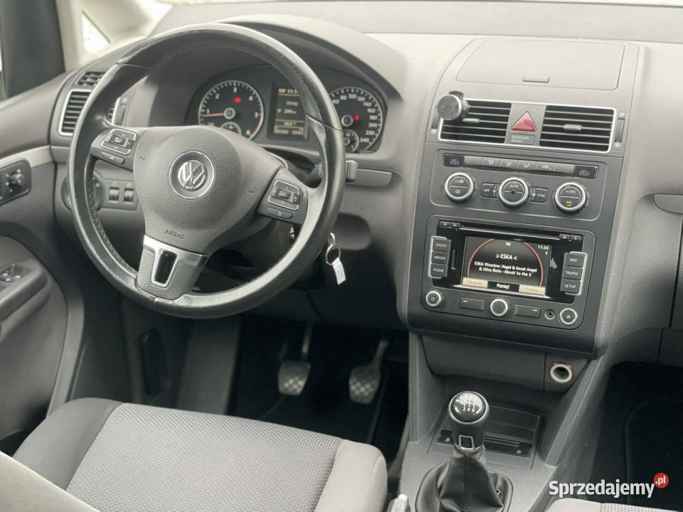 Volkswagen Touran 16 TDi 105 2014r climatronic tempomat Wrocław