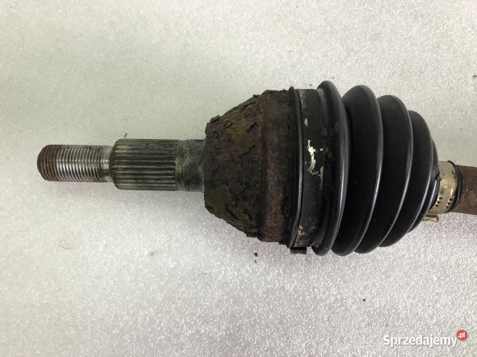 PÓŁOŚ LEWY PRZÓD CHEVROLET CAPTIVA I 20