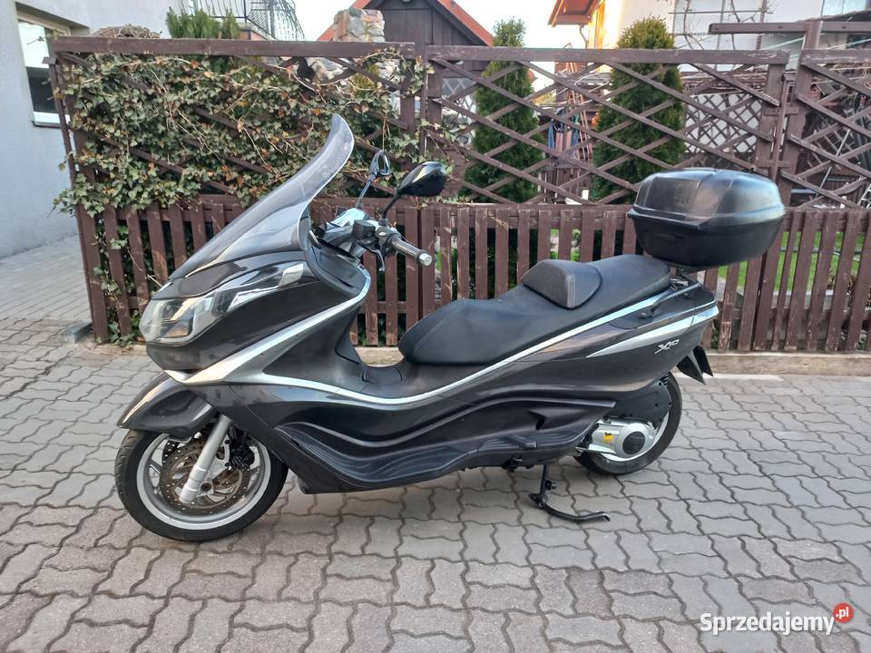 Piaggio x10 Maxiskutery 125 Chojnice