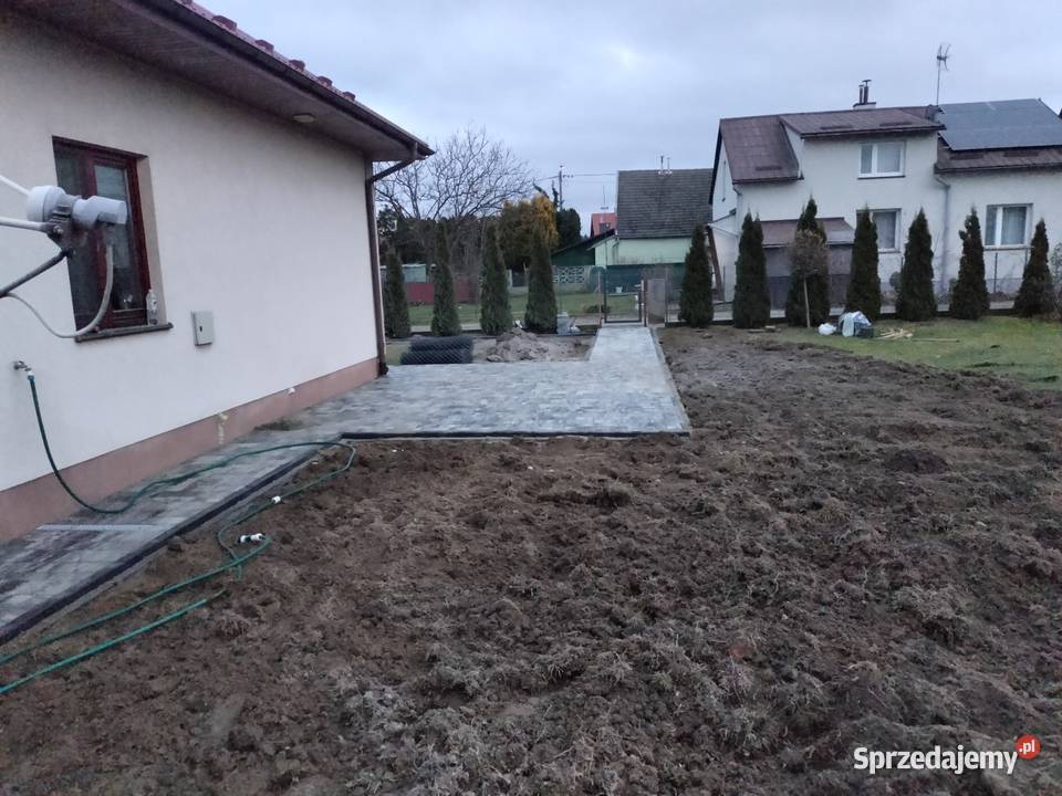 Ogrodzenia Usługi Minikoparką i wywrotką do 35T