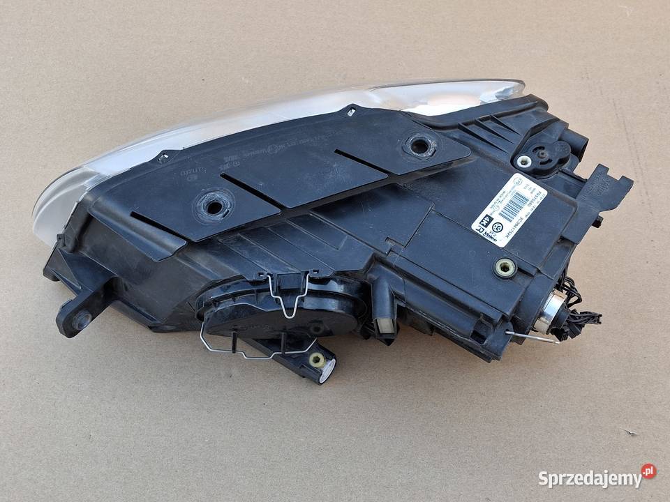 VW PASSAT B6 BI XENON REFLEKTOR PRAWY LAMPA Części samochodowe
