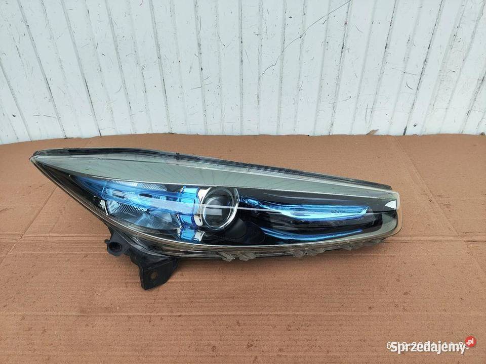 RENAULT ZOE 1219 LAMPA PRAWA PRZÓD
