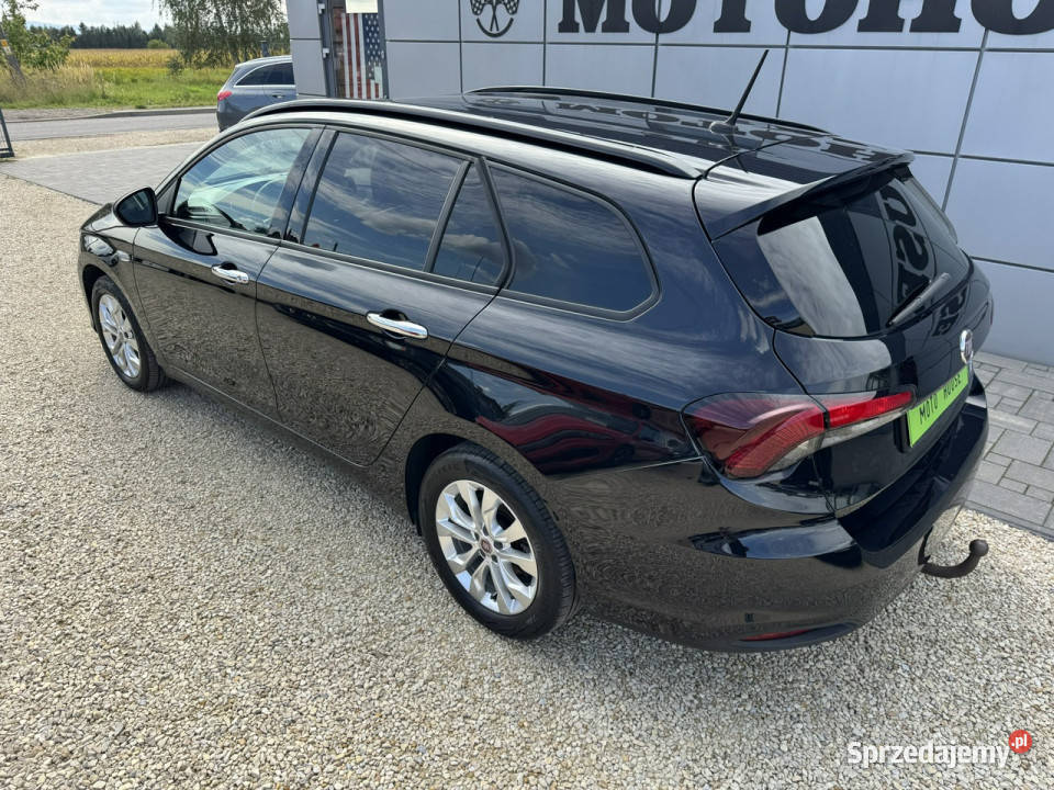 Fiat Tipo II 2016 światła przeciwmgielne Samochody osobowe Chełm Śląski