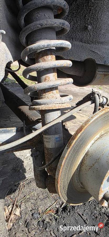 Audi 100 C4 kombi amortyzatory sprężyny tylne Chełmno