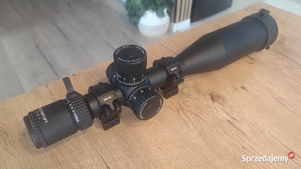 Luneta Celownik Discovery Opticts LHD 832x56 FFP Sport i Wypoczynek