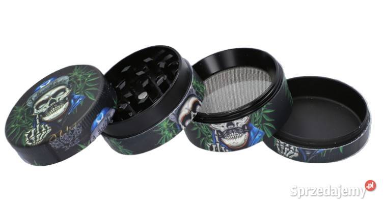 Młynek do Tytoniu Suszu Czarny z Kościotrupem Ostrowy nad Okszą