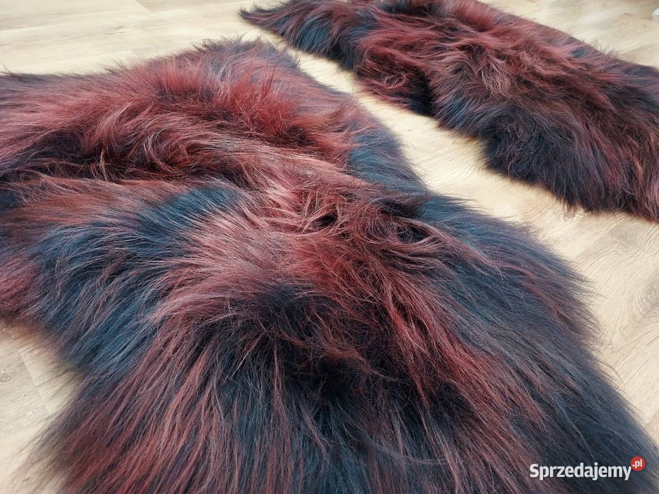 Skóra Owcza Czarna z Bordo Skóry Owcze Czarne z Szaflary