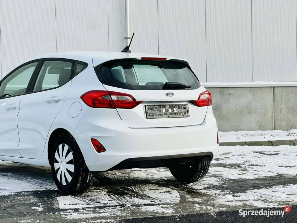 Ford Fiesta Ford Fiesta 11 benz 104 Mk8 2017