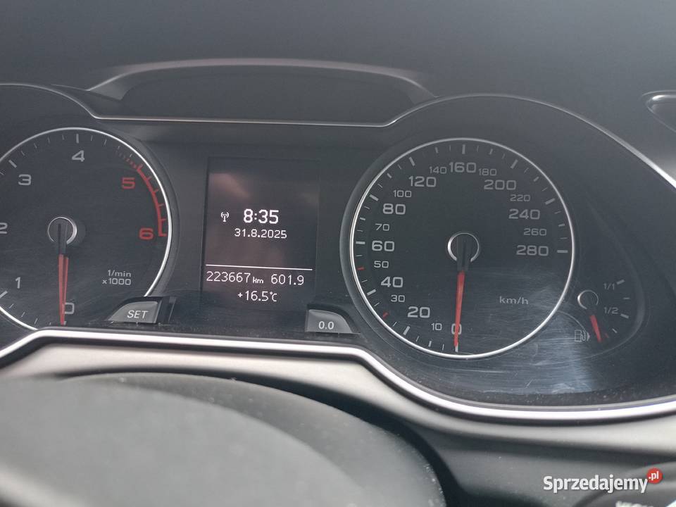 Audi A4B8 nieuszkodzony Sejny