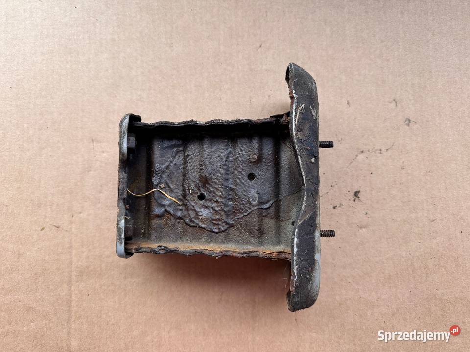 Strefa zgniotu lewy przód Toyota Yaris III